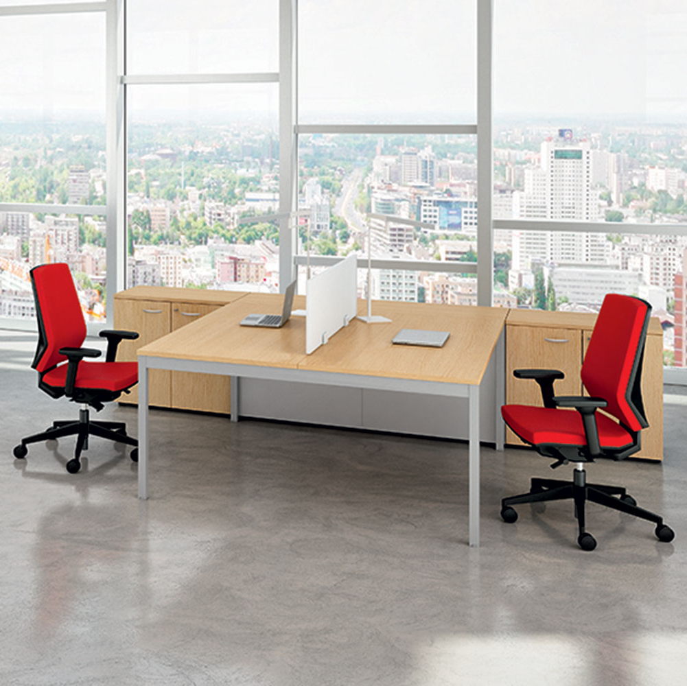 Bench Okly Ido 2 postes chêne clair avec fauteuils rouges Cap Office Maroc